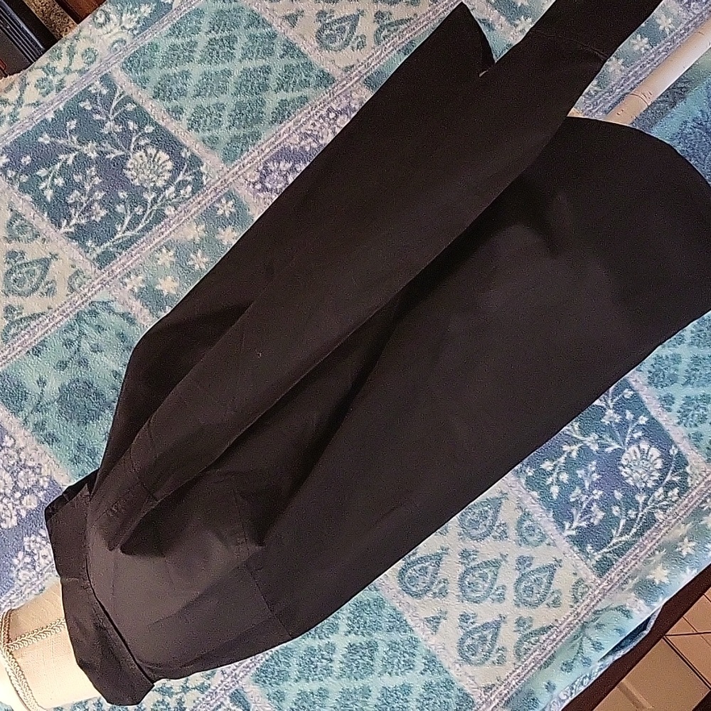 Quince Boyfriend  Organic Cotton Poplin Button Down Black Small Last One - Picture 6 of 10
